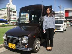 ダイハツミラウォークスルーバン